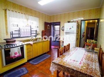 Casa · 174m² · 4 Quartos · 2 Vagas · Casa Residencial de 4 Quartos à Venda em Vila Eldízia, Santo André – Financiamento Aceito