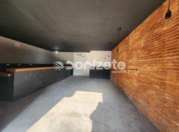 Casa · 250m² · 3 Quartos · 25 Vagas · Casa Comercial para Aluguel no Jardim, Santo André – 3 Quartos, 25 Vagas