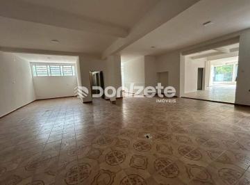 Comercial · 238m² · Sala Comercial de 238 m² em Vila Bastos – Aluguel R$8.000/mês
