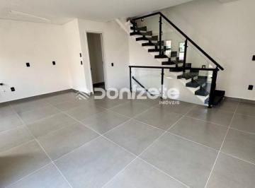 Casa · 130m² · 2 Quartos · 2 Vagas · Sobrado Residencial em Santo André - Vila Pinheirinho | 2 suítes, 2 vagas