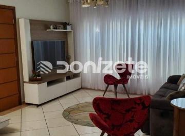 Casa · 150m² · 3 Quartos · 2 Vagas · Sobrado à venda no Vila Alzira, Santo André – 3 quartos, 2 vagas