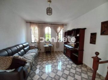 Casa · 221m² · 4 Quartos · 2 Vagas · Sobrado Residencial no Centro de Santo André – 4 Quartos, 2 Vagas, 221 m²