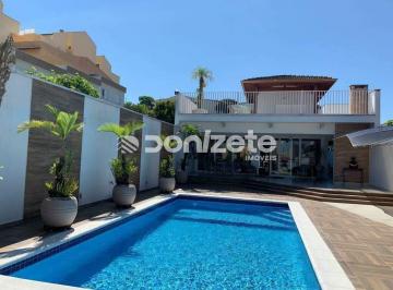 Casa · 587m² · 3 Quartos · 9 Vagas · Sobrado com piscina à Venda em Vila Curuçá, Santo André – 3 suítes, 4 salas, 9 vagas