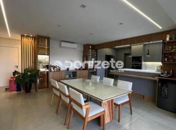 Apartamento · 128m² · 3 Quartos · 3 Vagas · Apartamento 128 m² com 3 suítes, 3 vagas e elevador na Vila Gilda, Santo André