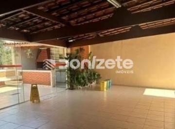 Casa · 206m² · 4 Quartos · 4 Vagas · Casa de 4 Quartos com Espaço Gourmet e Quintal em Nova Petrópolis, SBC – Financiamento Disponível