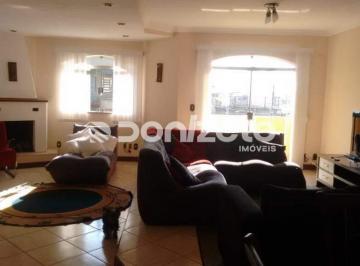 Casa · 407m² · 4 Quartos · 7 Vagas · Sobrado Residencial em Santo André - 4 Quartos, 2 Suítes, 7 Vagas, Financia e Permuta