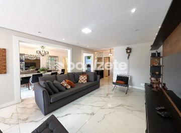 Apartamento · 197m² · 3 Quartos · 3 Vagas · Apartamento 197 m² em Jardim/Santo André – 3 suítes, 3 vagas, frente