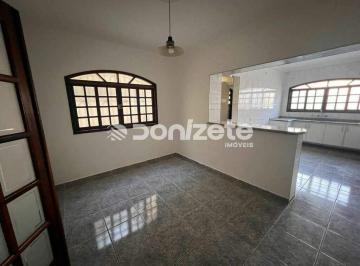 Casa · 168m² · 3 Quartos · 2 Vagas · Sobrado residencial 3 quartos no Campestre, Santo André – aceita financiamento