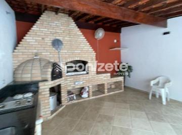 Casa · 250m² · 3 Quartos · 2 Vagas · Sobrado Residencial no Campestre, Santo André – 3 Quartos, 2 Vagas, 250m² Construídos
