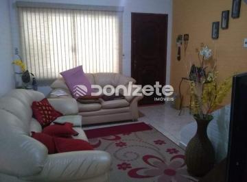 Casa · 131m² · 2 Quartos · 1 Vaga · Sobrado Residencial à Venda em Vila Bastos (Santo André) – 131,09 m², 2 Quartos, 1 Vaga
