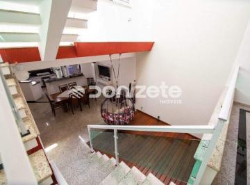Casa · 256m² · 4 Quartos · 4 Vagas · Sobrado Residencial com 4 dormitórios, 2 suítes e 4 vagas em Vila Gilda, Santo André – Aceita Financ