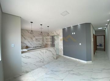 Casa · 80m² · 3 Quartos · 2 Vagas · Casa à Venda no Bairro Jardim Juza Fonseca em Divinópolis MG.