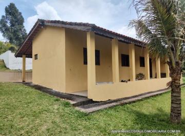 Rural de 2 quartos, Biritiba-Mirim · CHÁCARA RURAL EM BIRITIBA MIRIM COM PISCINA E POMAR FORMADO PERTO DO CENTRO