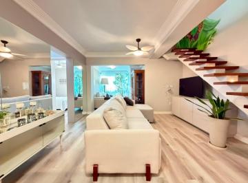 Apartamento · 139m² · 3 Quartos · 2 Vagas · Cobertura com 3 dormitório, terraço com vista panorâmica, 2 box/vagas de garagem no Bairro Navegante