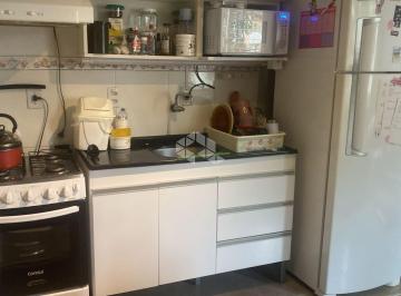 Apartamento · 40m² · 2 Quartos · 1 Vaga · Apartamento com 2 dormitórios -Térreo- Mato Grande- Excelente opção para morar ou investir!