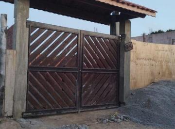 Rural de 2 quartos, Mairinque · Chacrinha ideal para morar, lazer ou investir. São 300 m² de terreno e 120 m² construídos, com laje