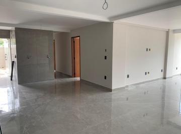 202602051839338272.jpeg · Apartamento para Locação em Nova Friburgo, Braunes, 3 dormitórios, 1 suíte, 2 banheiros, 1 vaga