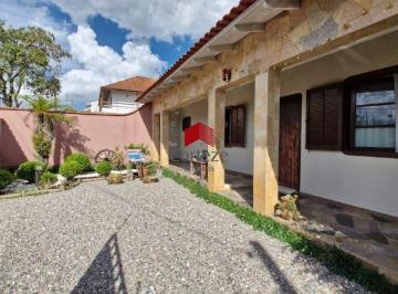 Casa · 183m² · 4 Quartos · 5 Vagas · Casa com 183m² 4 quartos, à venda, no bairro Jardim Itália em São José dos Pinhais