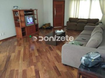 Casa · 234m² · 4 Quartos · 4 Vagas · Sobrado à venda em Santo André (Paraíso) – 4 quartos, 3 suítes, 234 m², 4 vagas