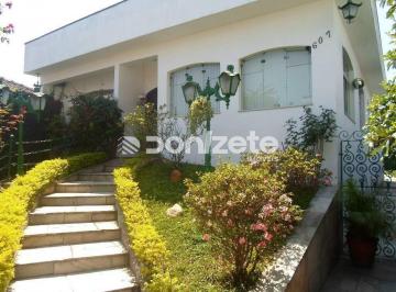 Casa · 496m² · 3 Quartos · 15 Vagas · Sobrado de 496 m² em Vila Santa Teresa, Santo André — 3 suítes, 15 vagas, pronto para financiamento