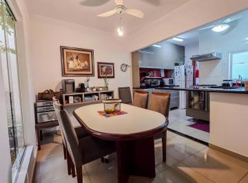 Casa · 142m² · 3 Quartos · 3 Vagas · Sobrado à venda em Santo André (Vila Léa) – 3 quartos, 3 vagas, pronto para financiar