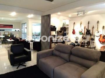 Apartamento · 330m² · 4 Quartos · 5 Vagas · Apartamento de Frente em Santo André – 330 m², 4 suítes, 5 vagas, lazer completo