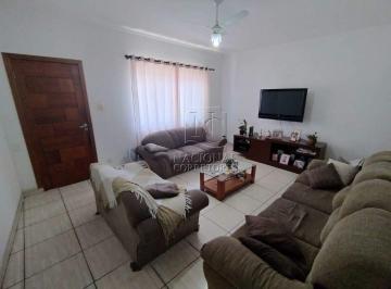 Casa · 202m² · 3 Quartos · 6 Vagas · Ótimo sobrado para venda no Bairro Bangú – 3 dormitórios e 6 vagas cobertas.