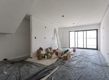 Casa · 214m² · 3 Quartos · 4 Vagas · Sobrado à venda, 3 quartos, 3 suítes, 4 vagas, Parque Jaçatuba - Santo André/SP
