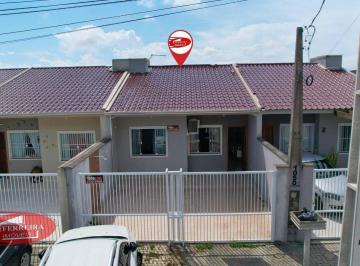Casa · 70m² · 3 Quartos · 2 Vagas · Casa com 3 Quartos e Piscina