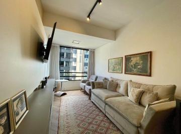 Apartamento · 73m² · 2 Quartos · 1 Vaga · Apartamento com 2 quartos, 2 banheiros 1 vaga e elevador 73m²  na Boa Vista.