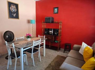 Casa · 238m² · 2 Quartos · 1 Vaga · Oportunidade - Casa - Jardim Ismênia - 2 Dormitórios - 88m².