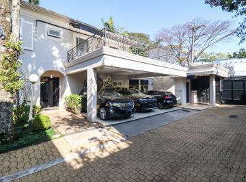 Casa · 246m² · 4 Quartos · 3 Vagas · Alto da Boa Vista, 246metros, 4 quartos, condomínio fechado