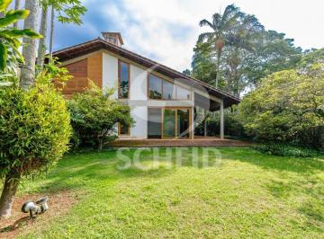 Casa · 505m² · 5 Quartos · 4 Vagas · Casa à venda no Jd Cordeiro com 5 quartos, 2 suítes, 3 vagas de garagem e muito jardim.