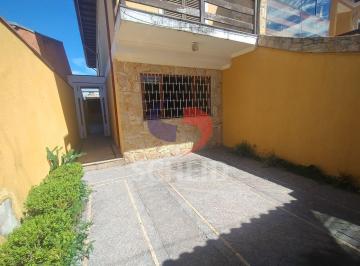 Casa · 133m² · 3 Quartos · 1 Vaga · Sobrado à venda no Jardim Consórcio, com três quartos e uma vaga