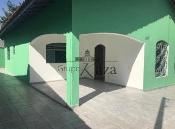 Casa · 300m² · 3 Quartos · 2 Vagas · Casa - Jardim Limoeiro - 3 Dormitórios - 300m².