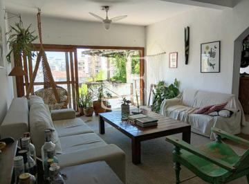 Casa · 227m² · 3 Quartos · 3 Vagas · Tijuca - Rua Conde de Bonfim - Casa de vila 3 quartos, 2 suítes, varanda e vaga