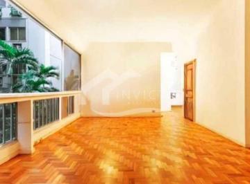 Apartamento · 110m² · 3 Quartos · 1 Vaga · Belíssimo apartamento localizado na lagoa próximo ao Parque Lage.