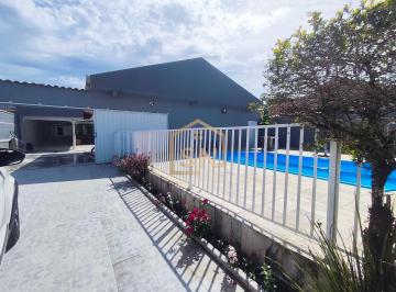 Casa · 120m² · 4 Quartos · 5 Vagas · 060TC - Casa com piscina para temporada no Balneário Praia de Leste