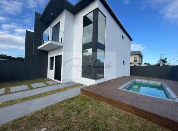 Casa · 120m² · 3 Quartos · 1 Vaga · Sobrado Geminado em Campo Duna, Imbituba/SC