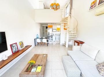 Apartamento · 38m² · 1 Quarto · 1 Vaga · Apartamento Loft - 1 dormitório, sendo 1 suite - Florianópolis