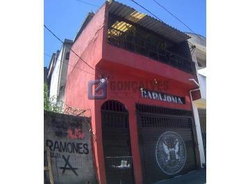 (14) · Sobrado residencial 3 dorms (1 suíte) com 3 vagas | Cond. Maracanã, Santo André