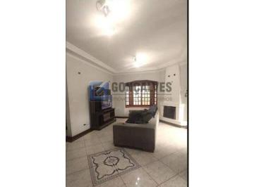 A (32) · Sobrado Residencial em Nova Petrópolis – 3 Quartos, 5 Vagas, Lareira e Área Gourmet