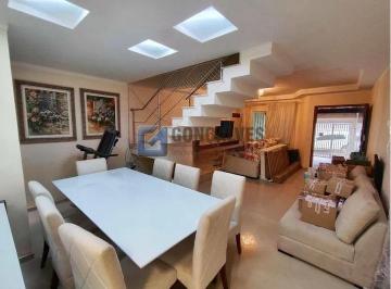 A (20) · Sobrado Residencial com 3 Quartos (1 Suíte) e 2 Vagas no Jardim Santo Ignácio, SBC