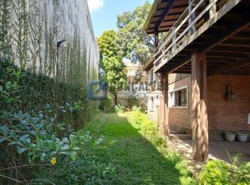 A (31) · Sobrado à venda no Jardim Fada, São Bernardo do Campo – 5 quartos, 3 suítes, 5 vagas
