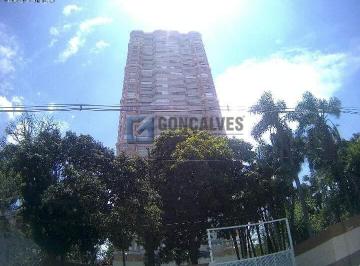 16 · Apartamento de 4 suítes com 5 vagas e área externa de 327 m² no Campestre, Santo André – Venda