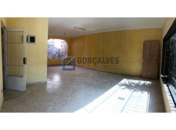 A (30) · Casa Residencial 3 Quartos com Piscina em Jardim Hollywood, SBC – R$ 2.660.000