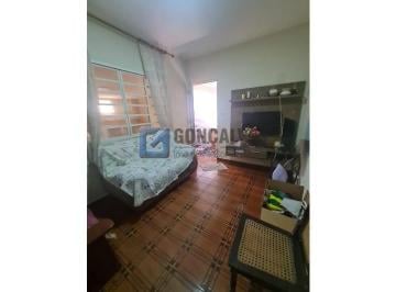 A (31) · Sobrado à Venda em Taboão, São Bernardo do Campo – 3 Quartos, 2 Vagas
