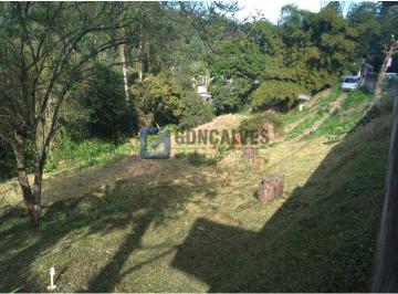 A (30) · Terreno Comercial de 372 m² à venda em Ribeirão Pires - Bairro Suíssa