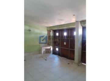 A (51) · Sobrado Residencial 5 Quartos com 2 Vagas em Alves Dias, SBC
