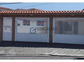 (15) · Casa à venda em Vila Gonçalves, São Bernardo do Campo — 248 m², 3 quartos, 3 vagas